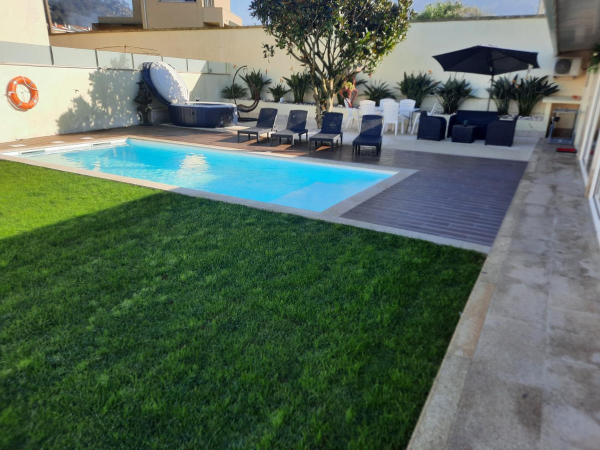 הוילה אספוסנדה Michel'S House מראה חיצוני תמונה